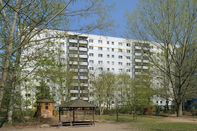 2-Zimmer Wohnung inkl. finanzieller Unterstützung für Renovierungsarbeiten — photo 1